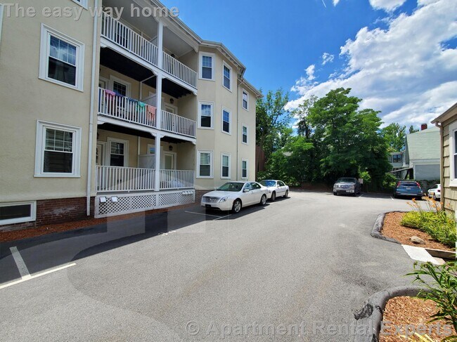 65 Langdon St, Unit #2 in Cambridge, MA - Foto de edificio - Building Photo