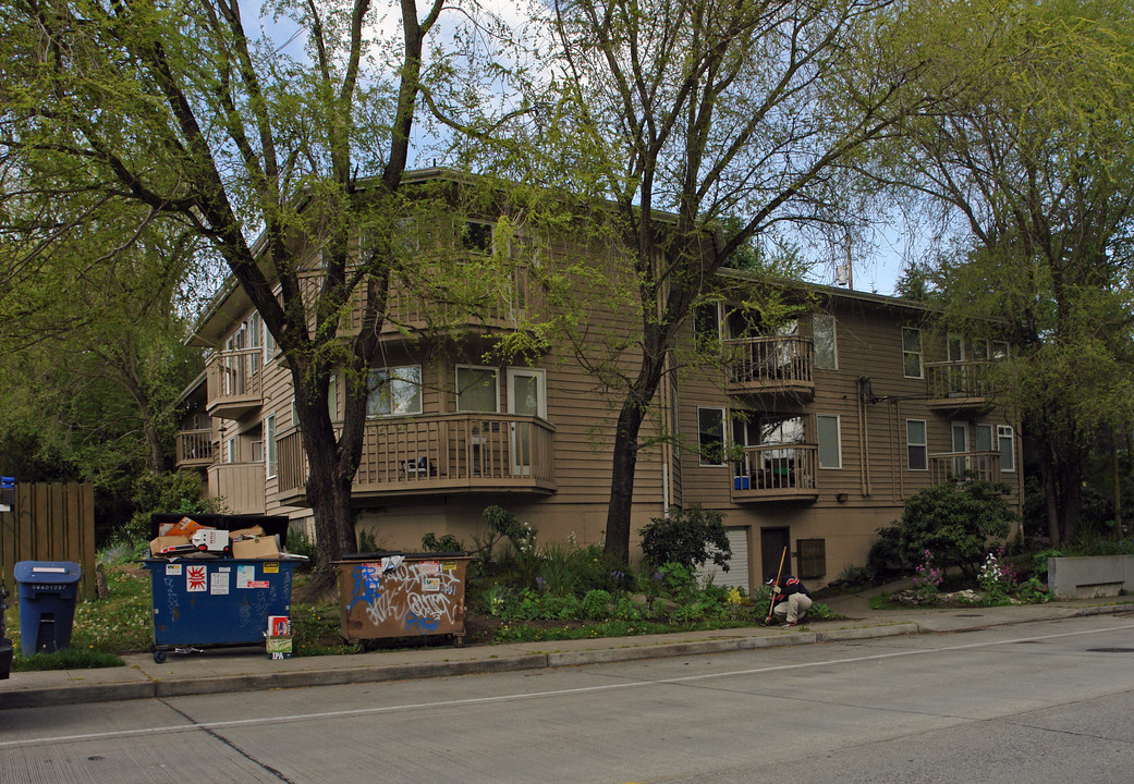 9601 8th Ave in Seattle, WA - Building Photo