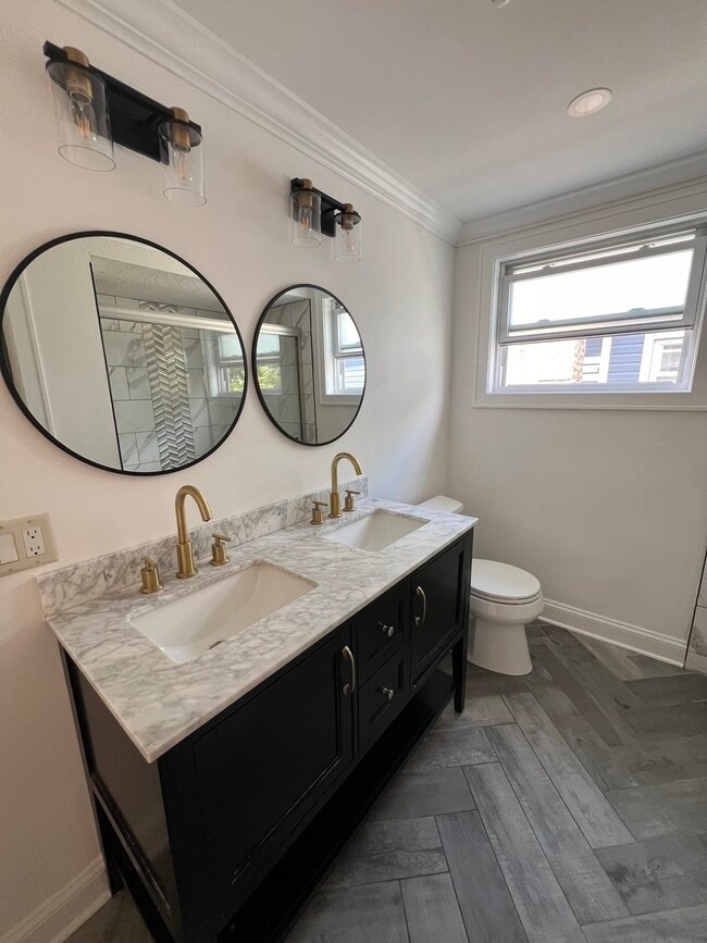 property at 6040 S Kolmar Ave