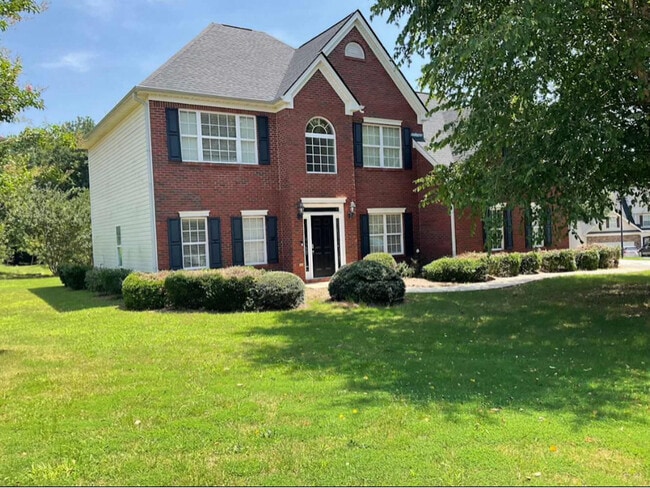 property at 3102 Windermere Dr