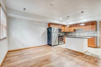 2535 Spruce St in Boulder, CO - Foto de edificio - Building Photo