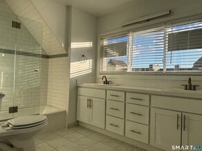 87 Montoya Dr in Branford, CT - Building Photo - Building Photo