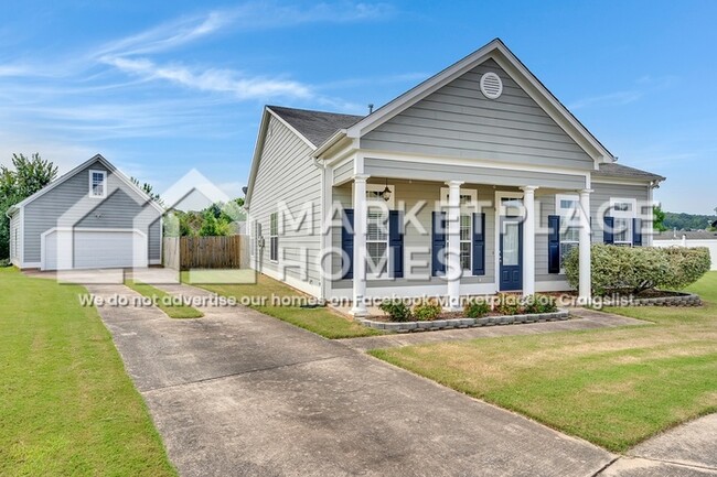 4662 Nicholas Dr in Bessemer, AL - Building Photo - Building Photo