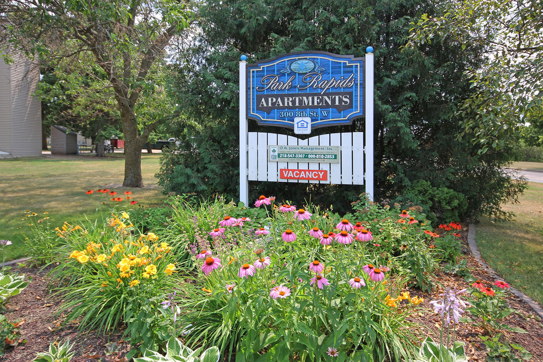 Park Rapids Apartments in Park Rapids, MN - Foto de edificio