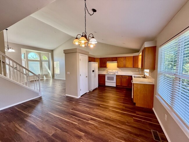 property at 6860 McEwan St