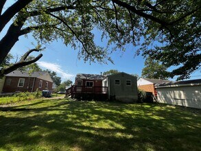 1240 St Mark Dr in Florissant, MO - Building Photo - Building Photo