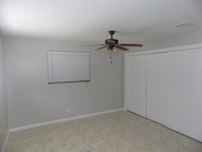 211 SE 4th Ave in Boynton Beach, FL - Building Photo - Building Photo