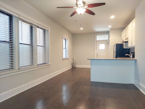 5158 N Leavitt, Unit 3 in Chicago, IL - Building Photo - Building Photo