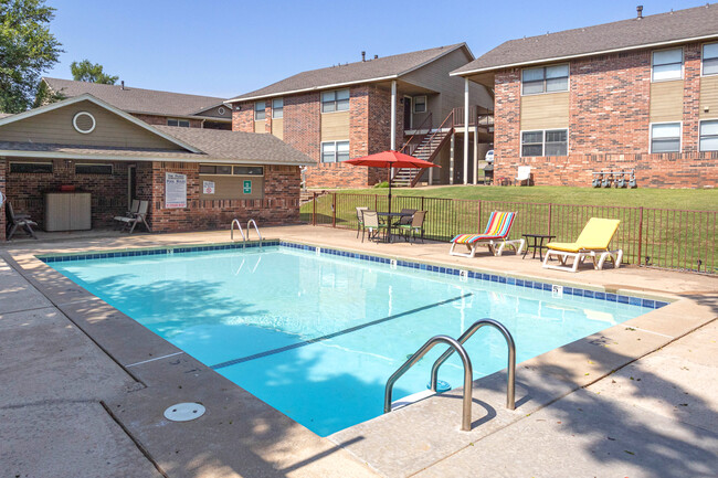 The Parke at Central in Edmond, OK - Building Photo - Building Photo