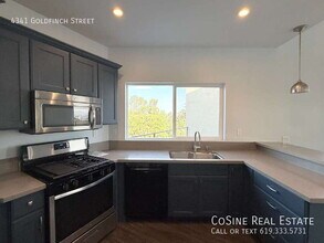 4341 Goldfinch St in San Diego, CA - Building Photo - Building Photo