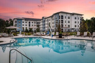Arcadia 331 in Freeport, FL - Foto de edificio - Building Photo