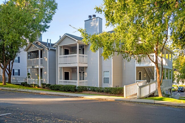 Arbor View in Tallahassee, FL - Foto de edificio - Building Photo