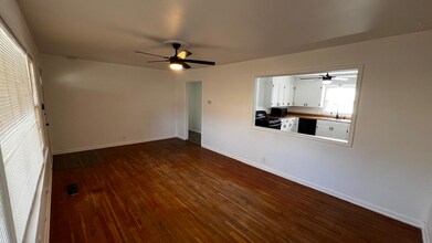 1608 Glennen Dr in Okmulgee, OK - Foto de edificio - Building Photo