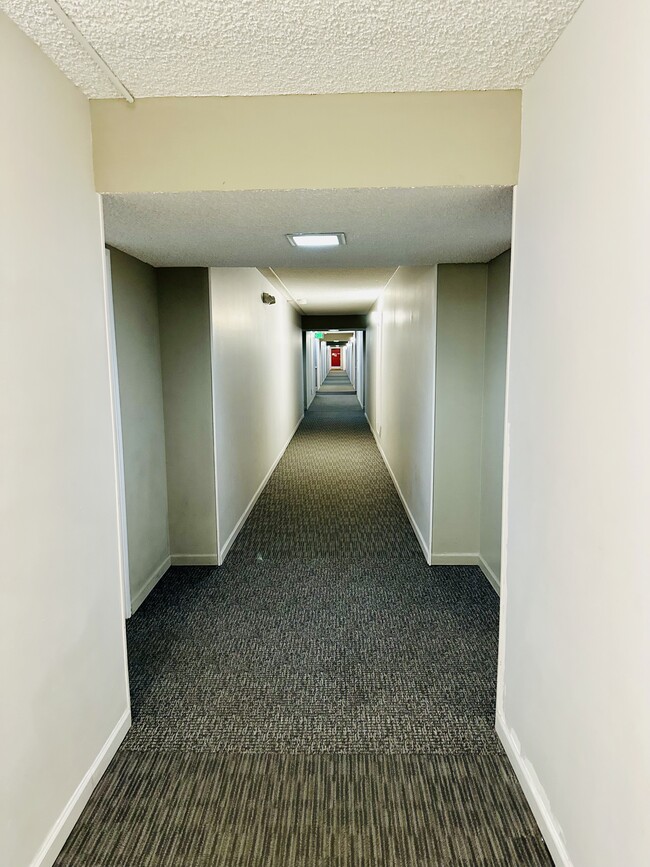 property at 3460 S Poplar St