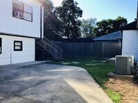 5530 Truett St photo'