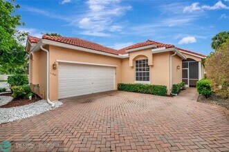 11081 Springbrook Cir in Boynton Beach, FL - Building Photo - Building Photo