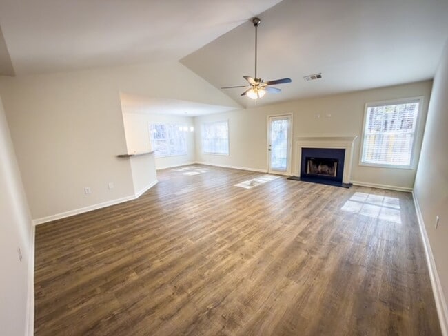 201 Cedar Rock Trace in Athens, GA - Building Photo - Building Photo