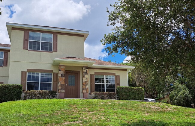 property at 253 3rd St