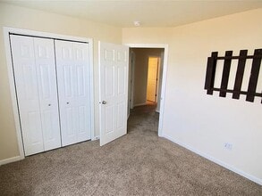 906 Powers Blvd in Belgrade, MT - Building Photo - Building Photo