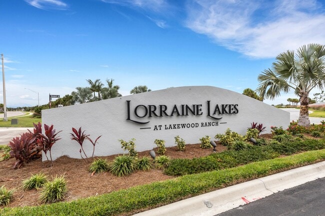 16020 Sunny Day Dr in Bradenton, FL - Foto de edificio - Building Photo