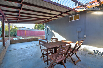 725 San Simeon St in Sunnyvale, CA - Building Photo - Building Photo