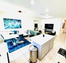 761 SW 11th St in Florida City, FL - Building Photo - Building Photo