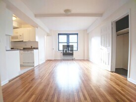 AMSTERDAM AVENUE, Unit 6F in New York, NY - Building Photo