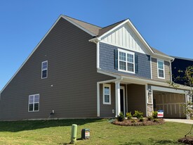134 Oconee Trl in Statesville, NC - Building Photo