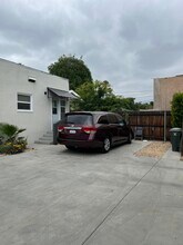 636 N Wilson Ave, Unit 636 N. Wilson Ave in Pasadena, CA - Building Photo - Building Photo