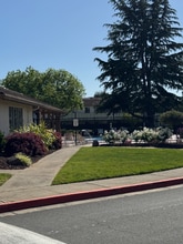 5085 Valley Crest Dr in Concord, CA - Building Photo - Building Photo