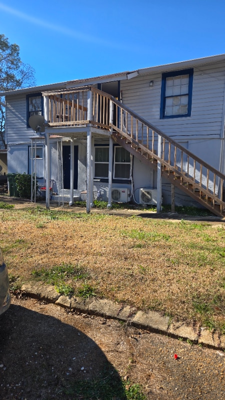 property at 2006 Harmon St