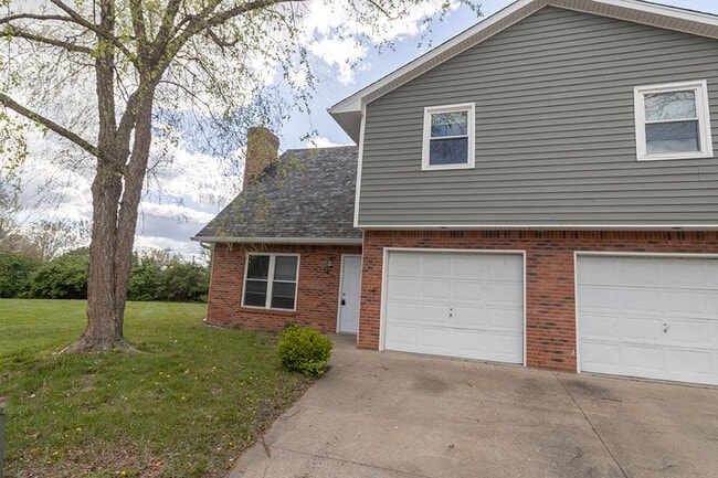 property at 1901 Mirtle Grove Ct