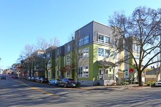 Stone Way Apartments in Seattle, WA - Building Photo - Building Photo