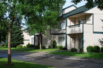 Cedar Springs Estates III in Spokane, WA - Foto de edificio - Building Photo