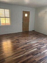 241-243 Baker St in Aliquippa, PA - Building Photo - Building Photo