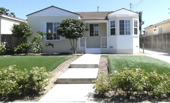 property at 254 W 98th St