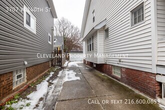 3707 W 140th St in Cleveland, OH - Building Photo - Building Photo