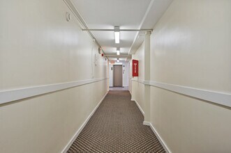 5424 Fifth Ave in Pittsburgh, PA - Building Photo - Building Photo