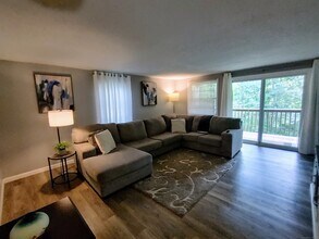 57 Heather Ridge in Shelton, CT - Building Photo - Building Photo