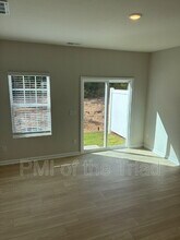 1817 Autumn Mist Dr in Winston-Salem, NC - Building Photo - Building Photo