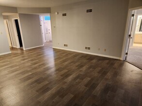 184 Crescent Dr, Unit 184 in Hershey, PA - Foto de edificio - Building Photo