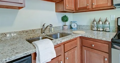 3013 Newell Blvd in Jacksonville, FL - Building Photo - Building Photo