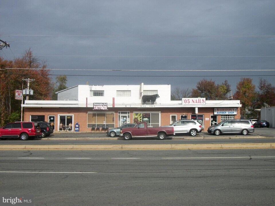 6946 Indian Head Hwy in Bryans Road, MD - Building Photo
