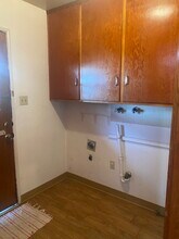 10 Grey Way in Taft, CA - Building Photo - Building Photo