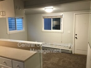 184 Pacific Ave in Pacific Grove, CA - Building Photo - Building Photo