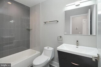 1640 Cambridge St in Philadelphia, PA - Building Photo - Building Photo