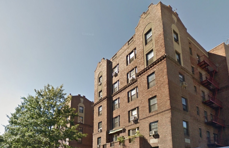 175-27 Wexford Terrace in Jamaica, NY - Building Photo