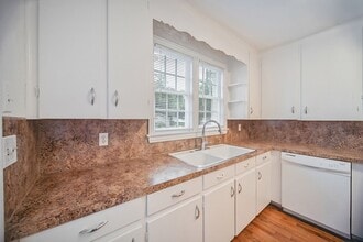 3800 Thornwood Rd in Columbia, SC - Building Photo - Building Photo