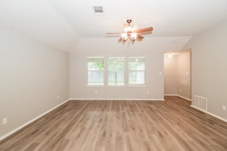 1721 Canvasback Dr in Aubrey, TX - Building Photo - Building Photo