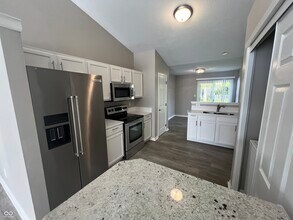 8514 Morgan Dr in Fishers, IN - Building Photo - Building Photo